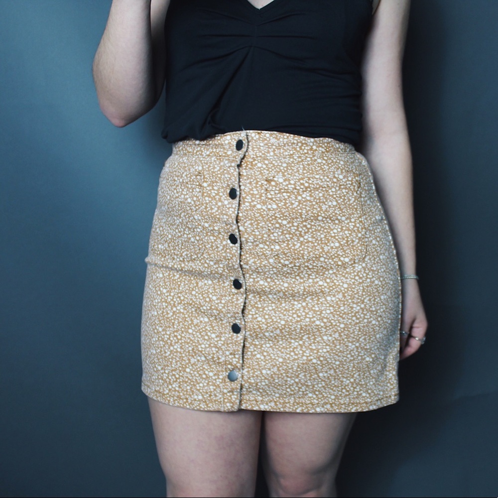 Floral Pattern Mini Skirt